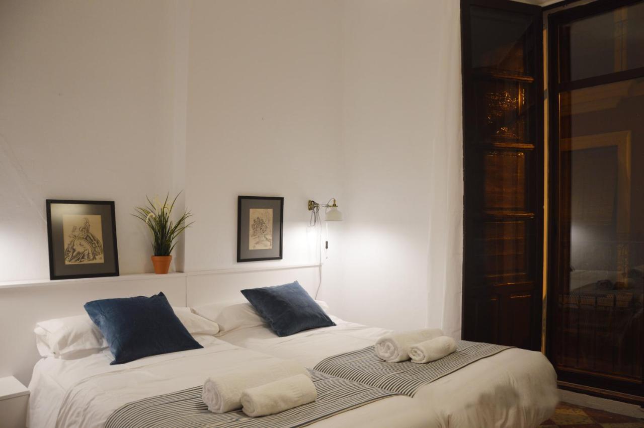 Apartamento Colon 32 Seville Exterior photo